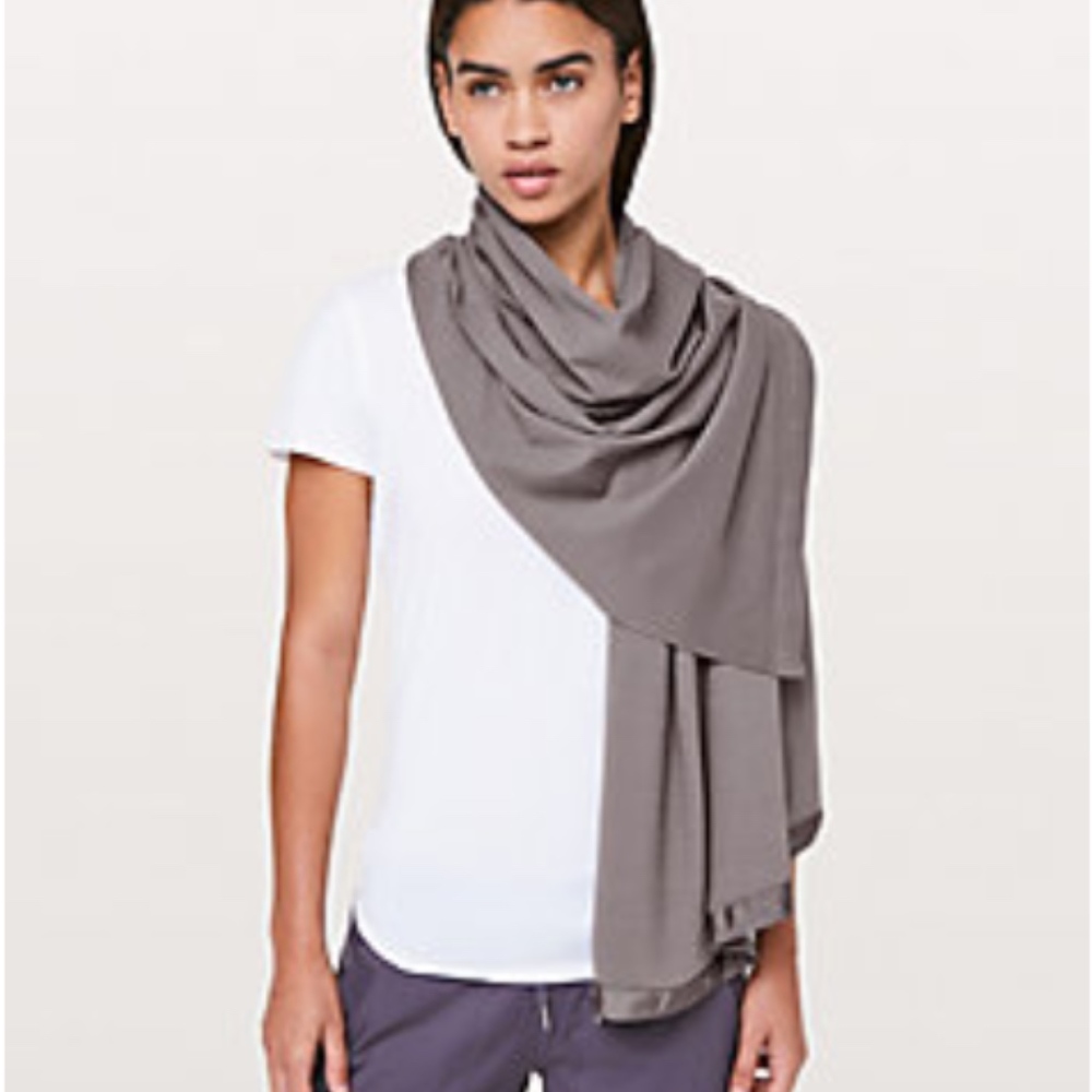 Lululemon Vinyasa Rulu Scarf Wrap